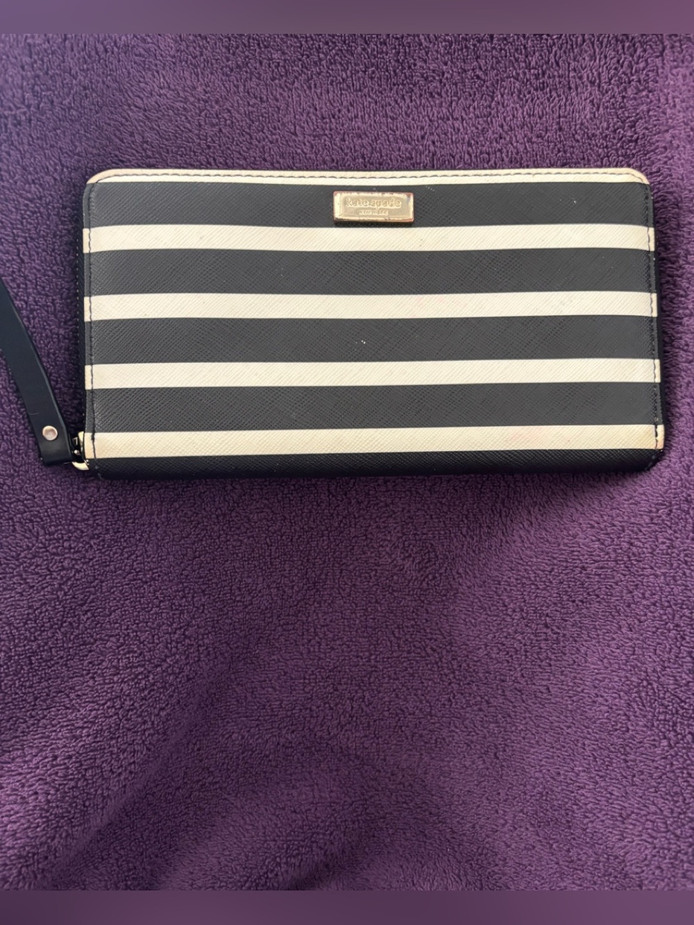 Kate Spade Black and Cream Striped Zip Wallet